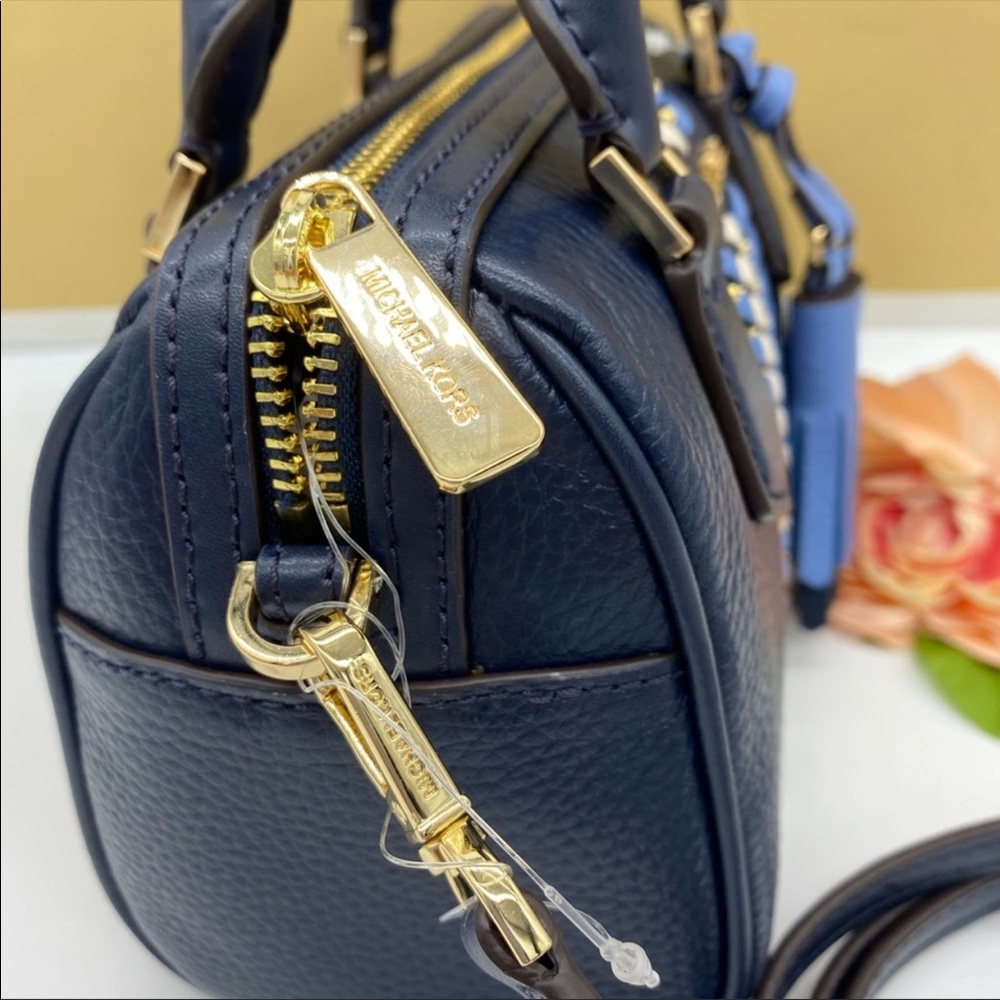 MICHAEL KORS BEDFORD XS DUFFLE XBODY NAVY MULTI - Picture 10 of 15